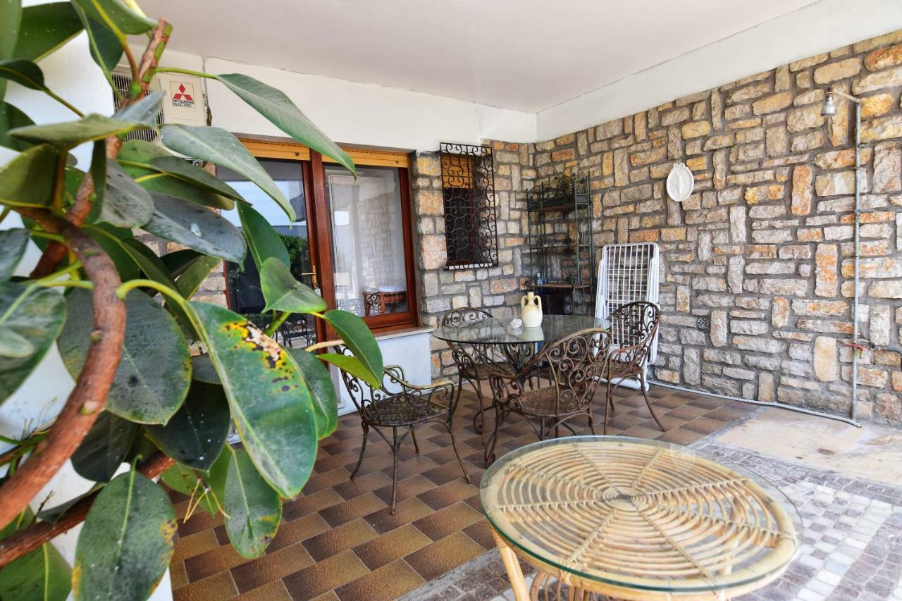 Un Ospite A Fontania Bed and Breakfast Gaeta Eksteriør billede