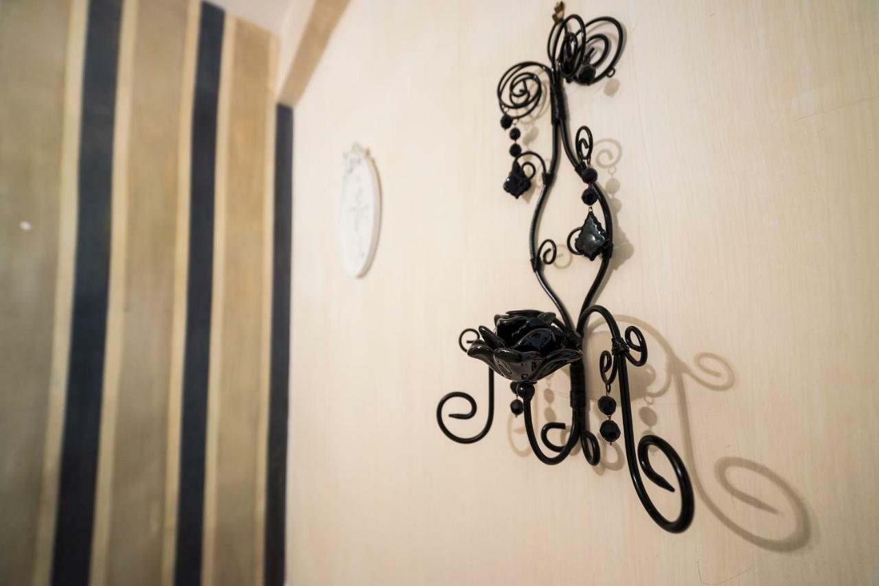 Un Ospite A Fontania Bed and Breakfast Gaeta Eksteriør billede