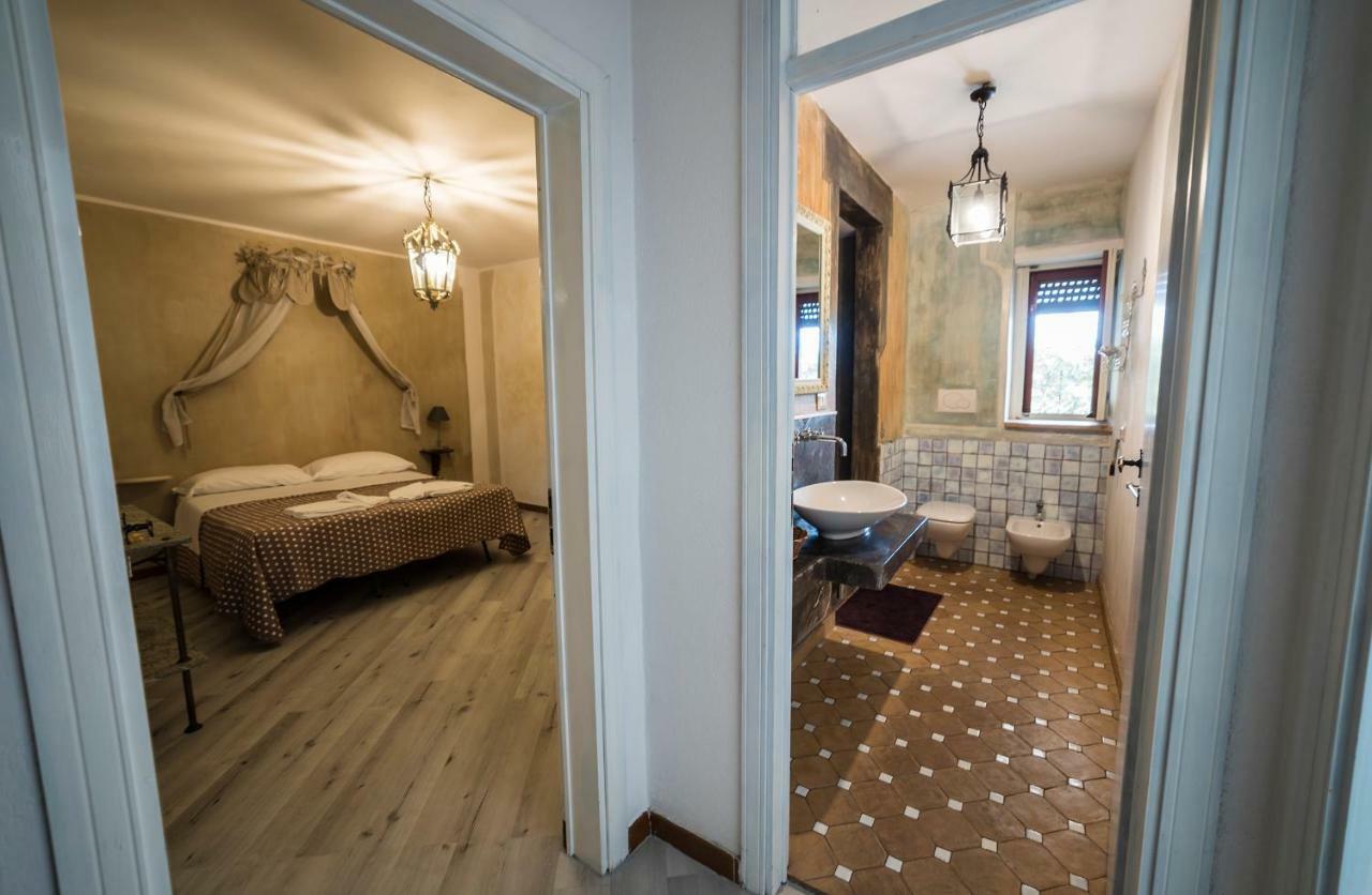 Un Ospite A Fontania Bed and Breakfast Gaeta Eksteriør billede